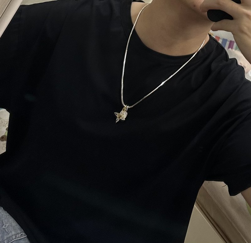 Подвеска Louis Vuitton Symbol Decoration - Flower "Silver" фото № 8