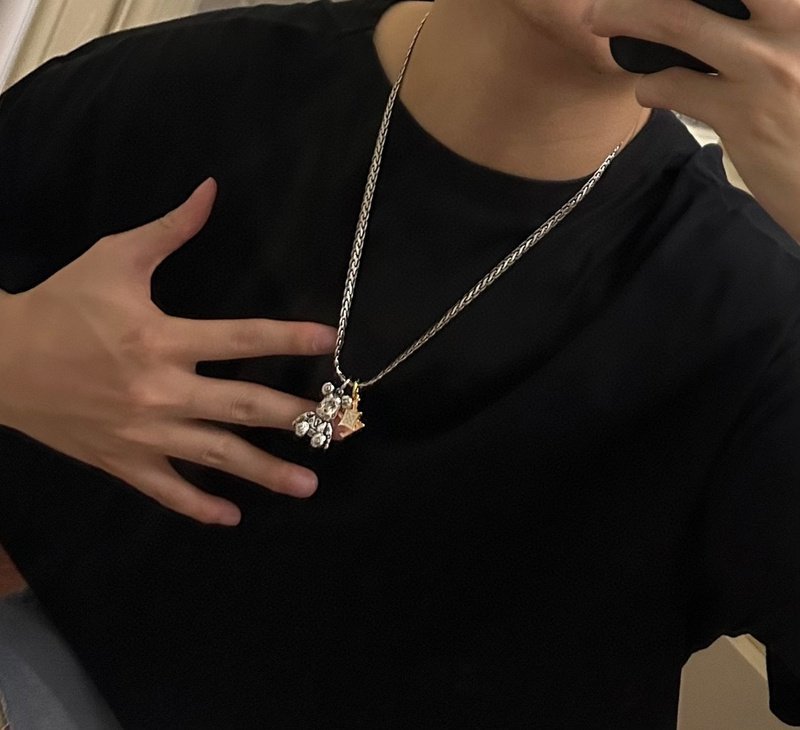 Подвеска Louis Vuitton Figure With Logo - Bear "Silver" фото № 7