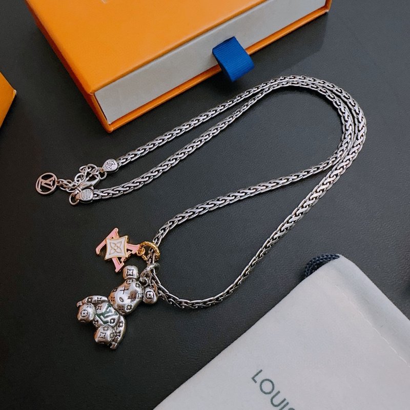 Подвеска Louis Vuitton Figure With Logo - Bear "Silver" фото № 4