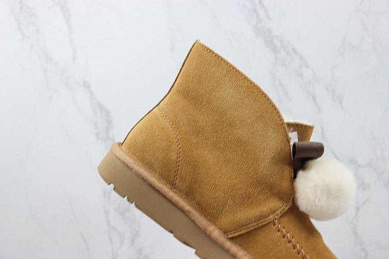 UGG Kallen Pom Pom "Beige" фото № 3