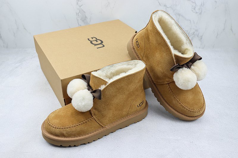 UGG Kallen Pom Pom "Beige" фото № 5