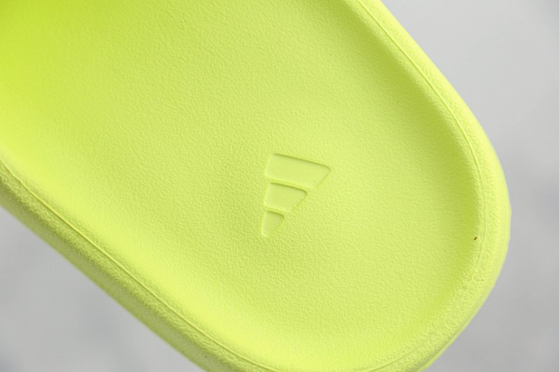Adidas Yeezy Slide "Glow Green" фото № 5