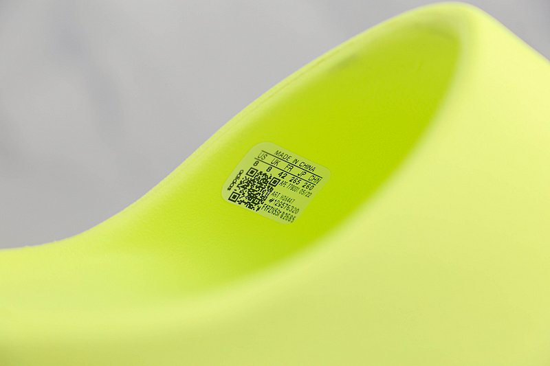 Adidas Yeezy Slide "Glow Green" фото № 7