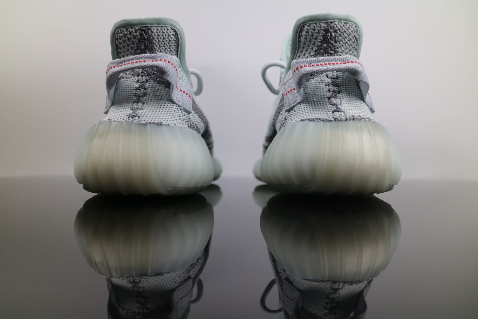 Adidas Yeezy Boost 350 v2 "Blue Tint" фото № 6