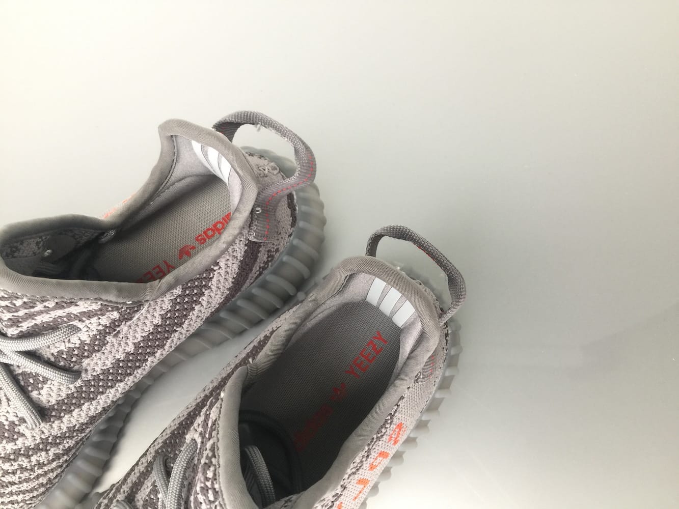 Adidas Yeezy Boost 350 v2 "Beluga 2.0" фото № 5