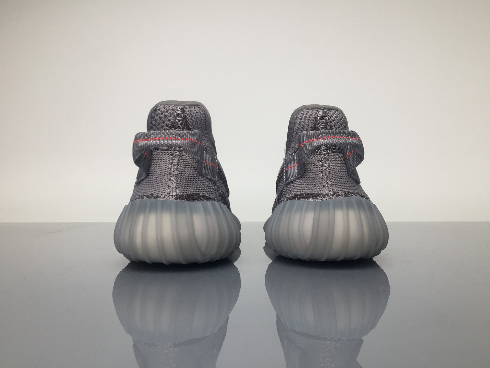 Adidas Yeezy Boost 350 v2 "Beluga 2.0" фото № 6