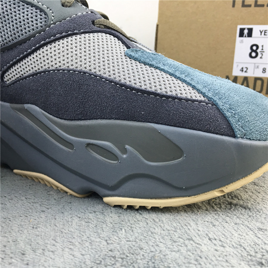 Adidas Yeezy Boost 700 "Teal Blue" фото № 7