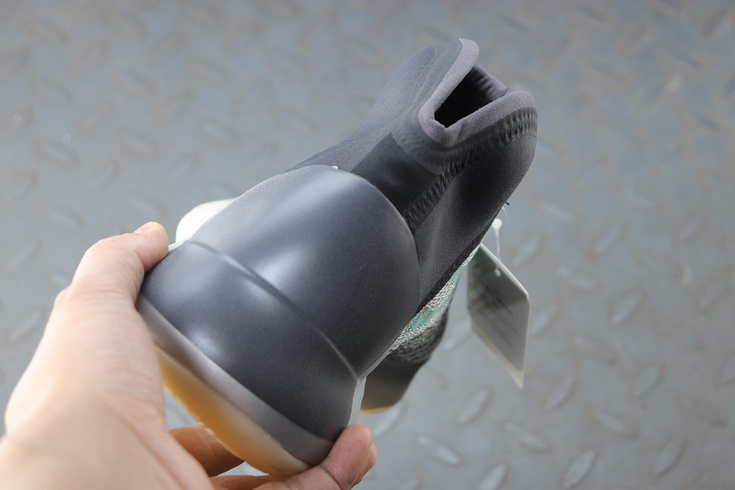 Adidas Yeezy Quantum "Teal Blue" фото № 9