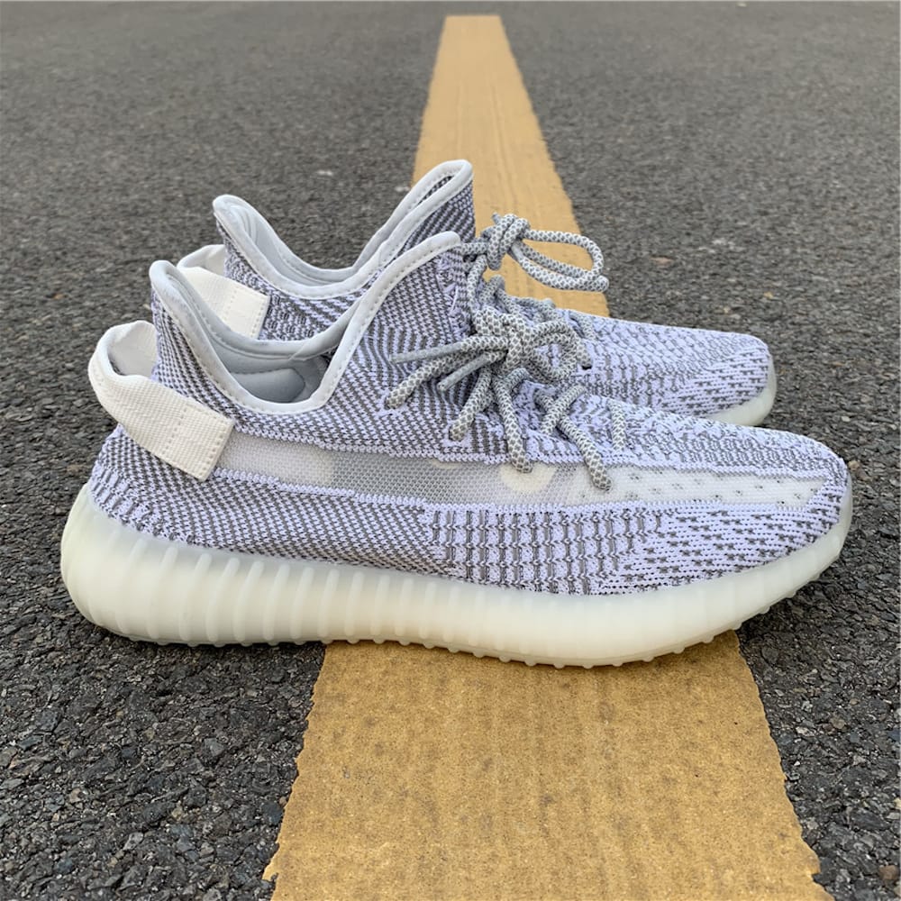 Adidas Yeezy Boost 350 V2 "Static" фото № 2