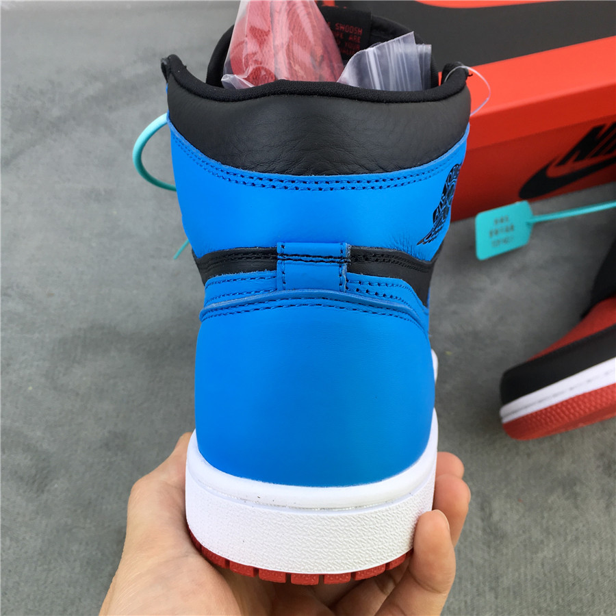 Air Jordan 1 Retro "UNC To Chicago" фото № 6