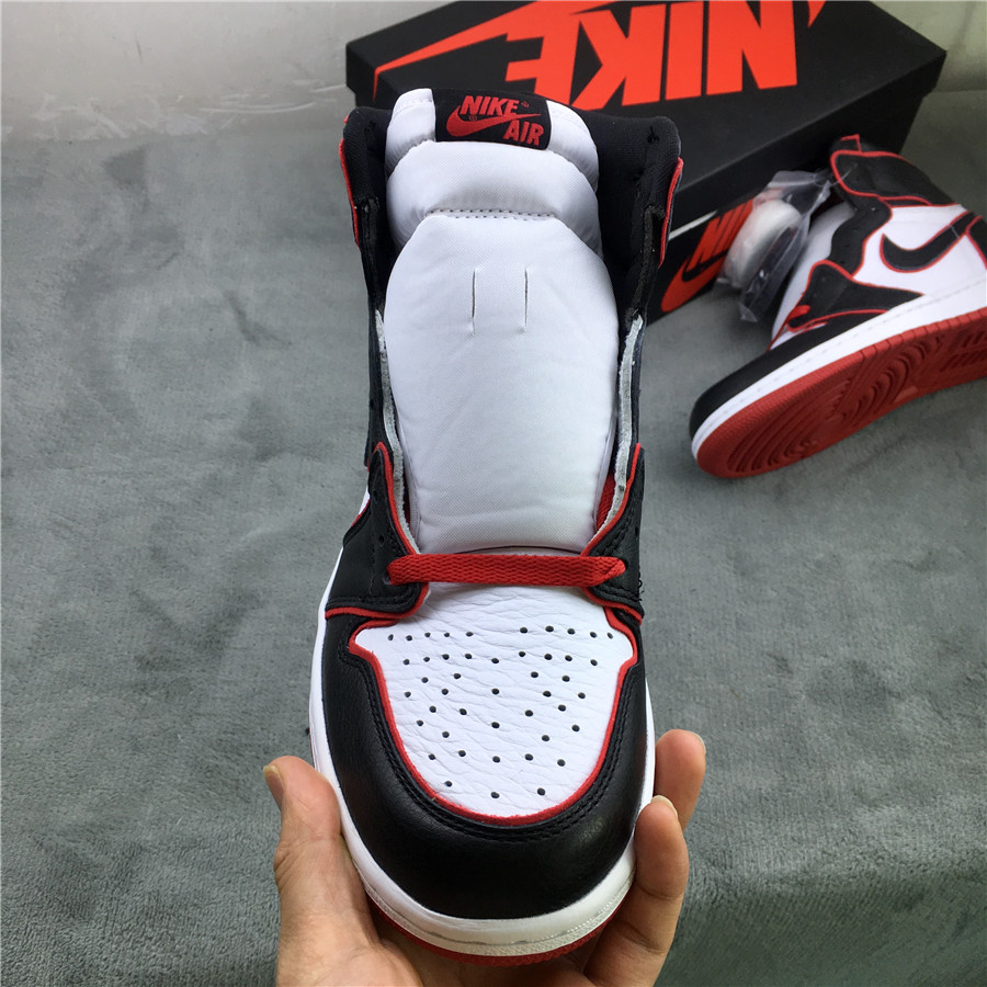 Air Jordan 1 Retro "Meant To Fly" фото № 5