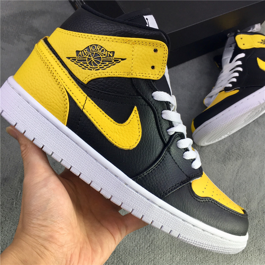 Air Jordan 1 Giay "Black/Yellow" фото № 3