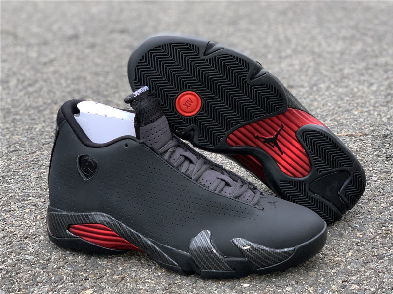 Air Jordan 14 Retro SE "Black Ferrari" фото № 6