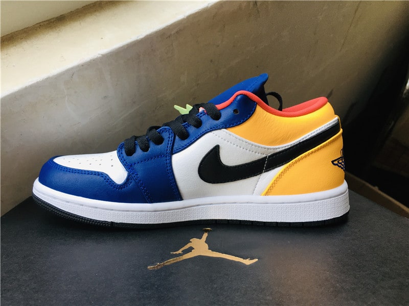 Air Jordan 1 Retro Low "Royal Yellow" фото № 2