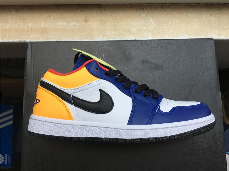 Air Jordan 1 Retro Low "Royal Yellow" фото № 3