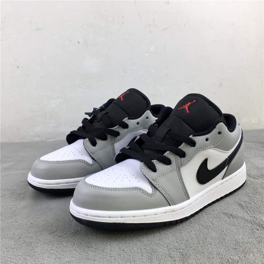 Air Jordan 1 Retro Low "Light Smoke Gray" фото № 5