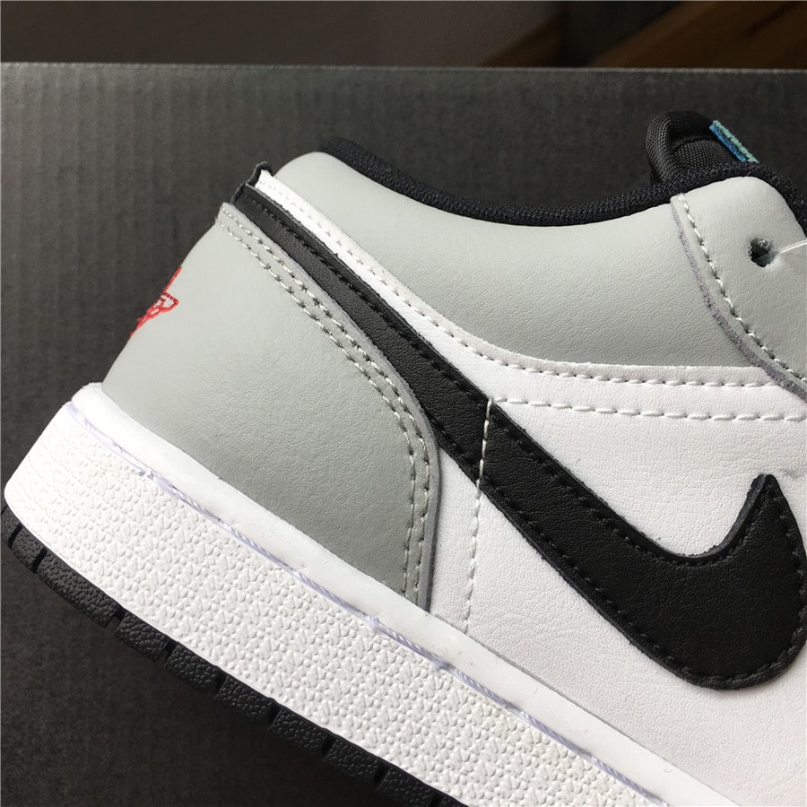 Air Jordan 1 Retro Low "Light Smoke Gray" фото № 8