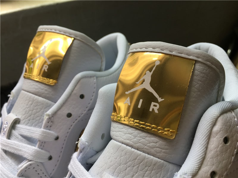 Air Jordan 1 Retro Low "White/Metallic Gold" фото № 7
