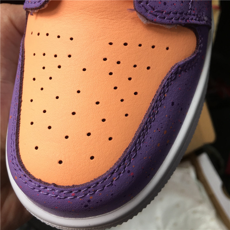 Air Jordan 1 Mid SE GS "Atomic Pulse" фото № 3