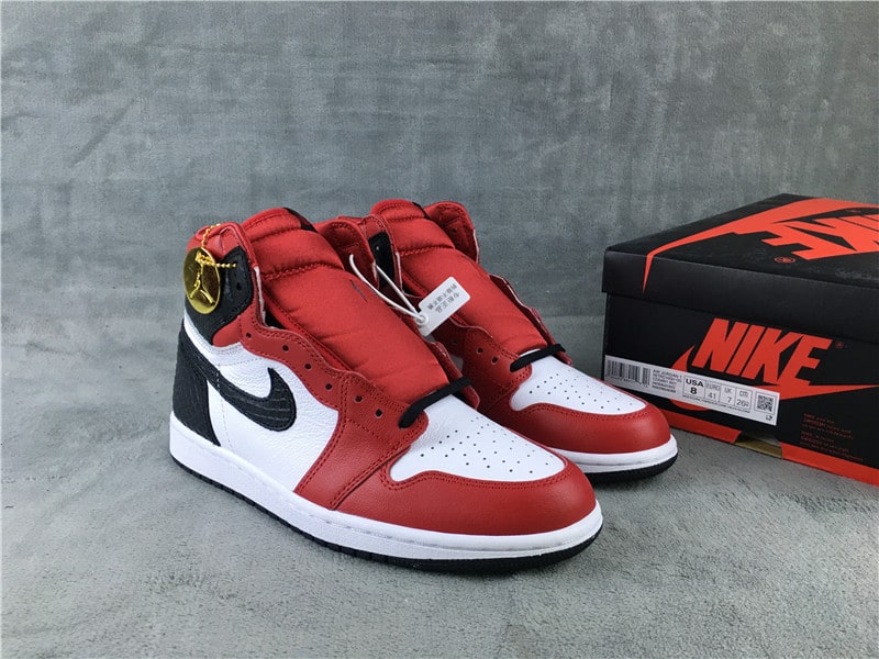 Air Jordan 1 Retro High OG "Satin Snake" фото № 4