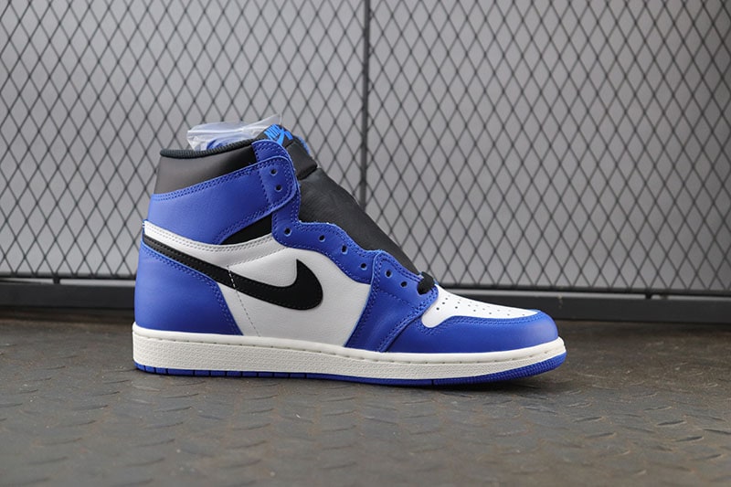 Air Jordan 1 Retro High "Game Royal" фото № 3