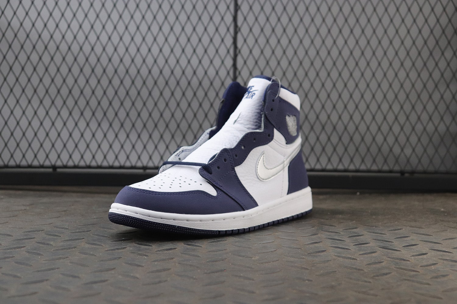 Air Jordan 1 Retro High COJP "Midnight Navy" фото № 5