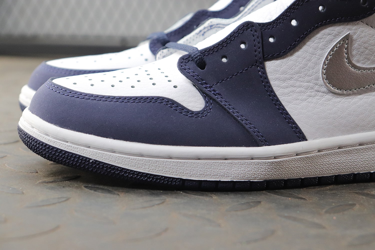 Air Jordan 1 Retro High COJP "Midnight Navy" фото № 7