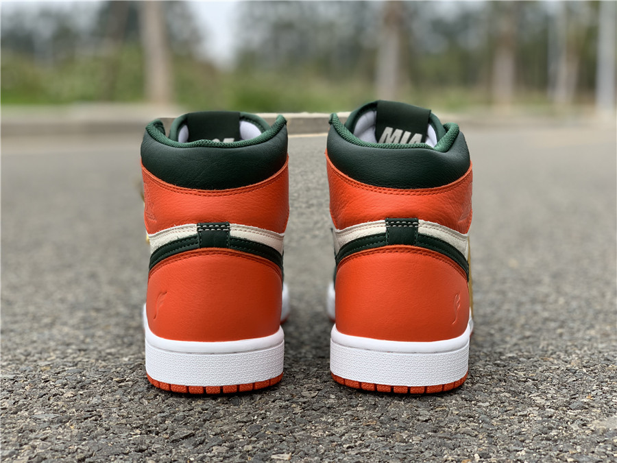 Solefly x Air Jordan 1 Retro High OG "Green/Orange" фото № 6