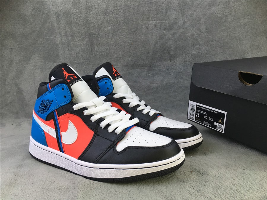Air Jordan 1 Mid "Multi Patent" фото № 4