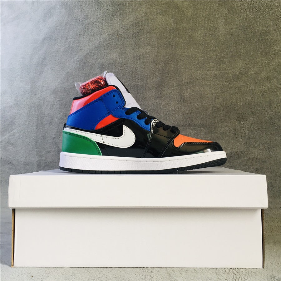 Air Jordan 1 Mid "Patent" фото № 3