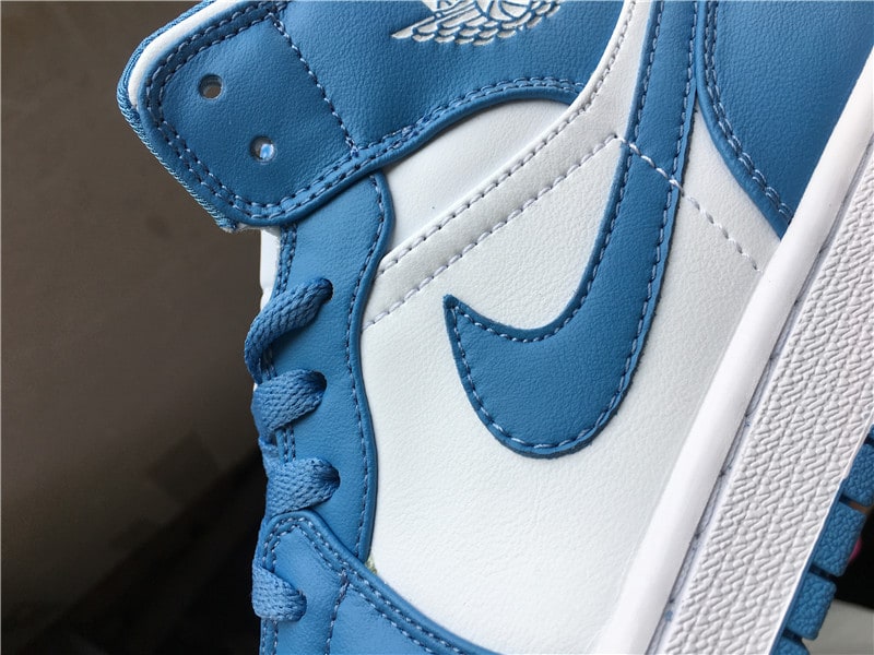 Air Jordan 1 Mid "UNC" фото № 8