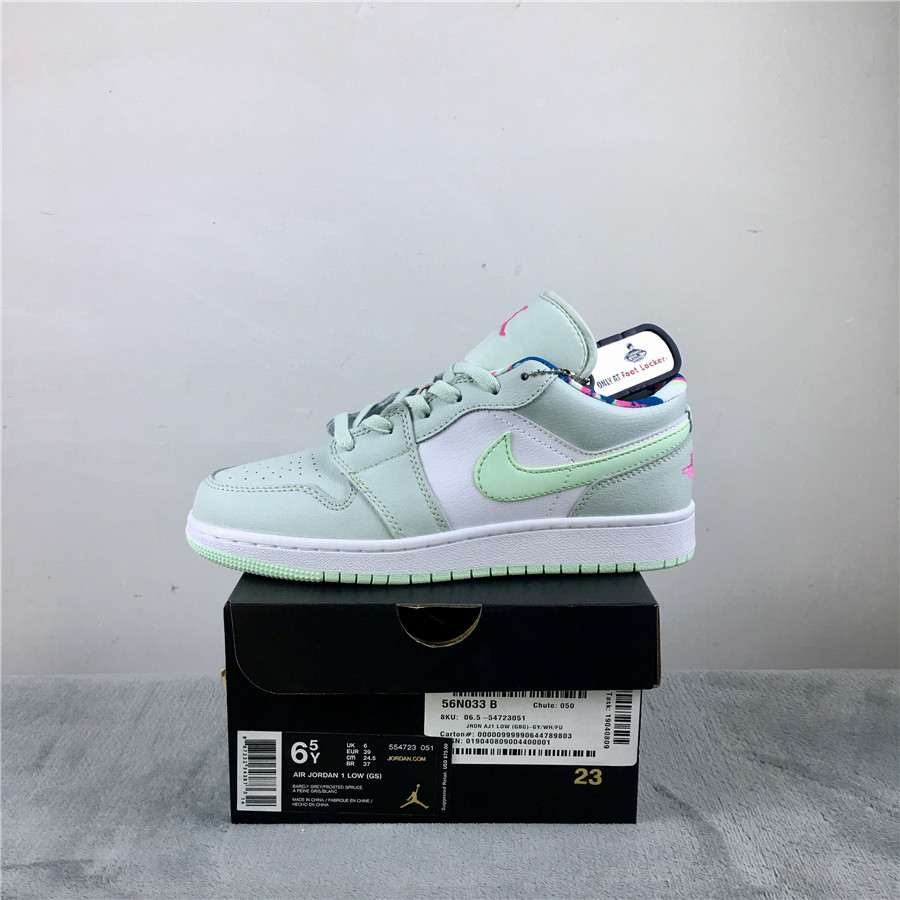 Air Jordan 1 Low GS "Barely Grey Spruce" фото № 2
