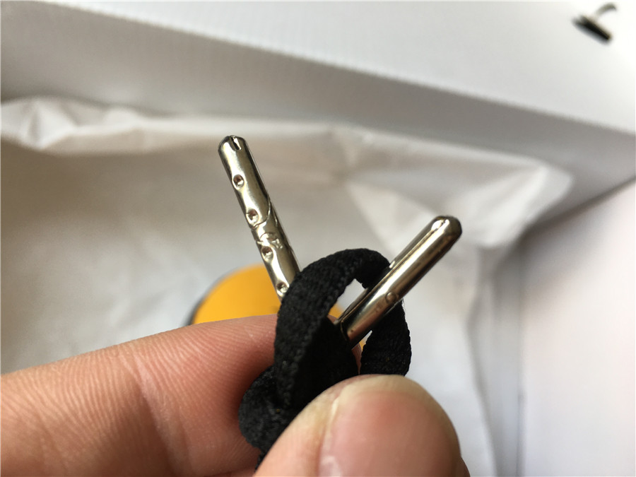 Air Jordan 14 Retro "Candy Cane" фото № 9