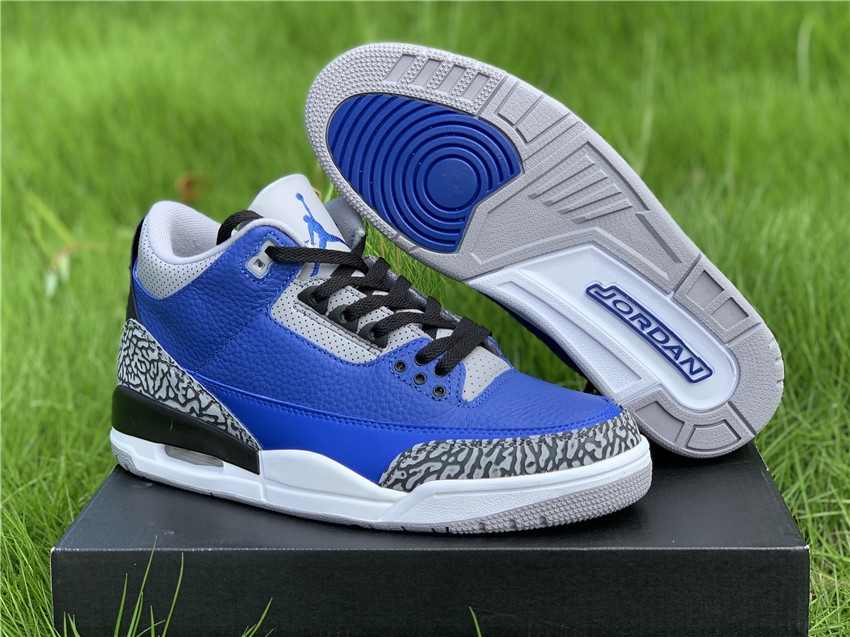 Air Jordan 3 Retro "Varsity Royal" фото № 5