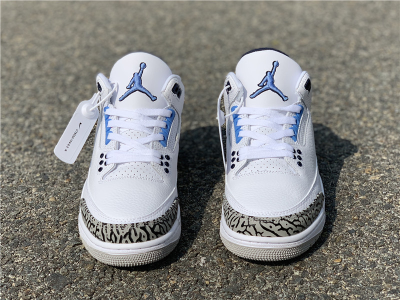 Air Jordan 3 Retro "UNC" фото № 3