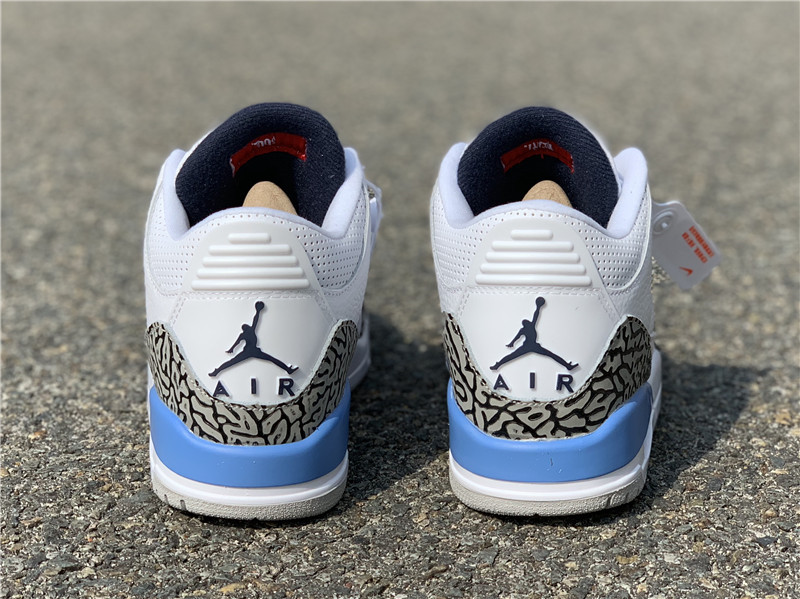 Air Jordan 3 Retro "UNC" фото № 6