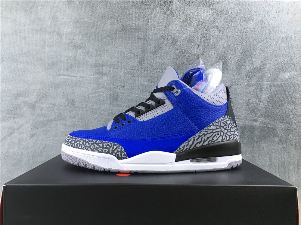 Air Jordan 3 Retro "Varsity Royal" фото № 2