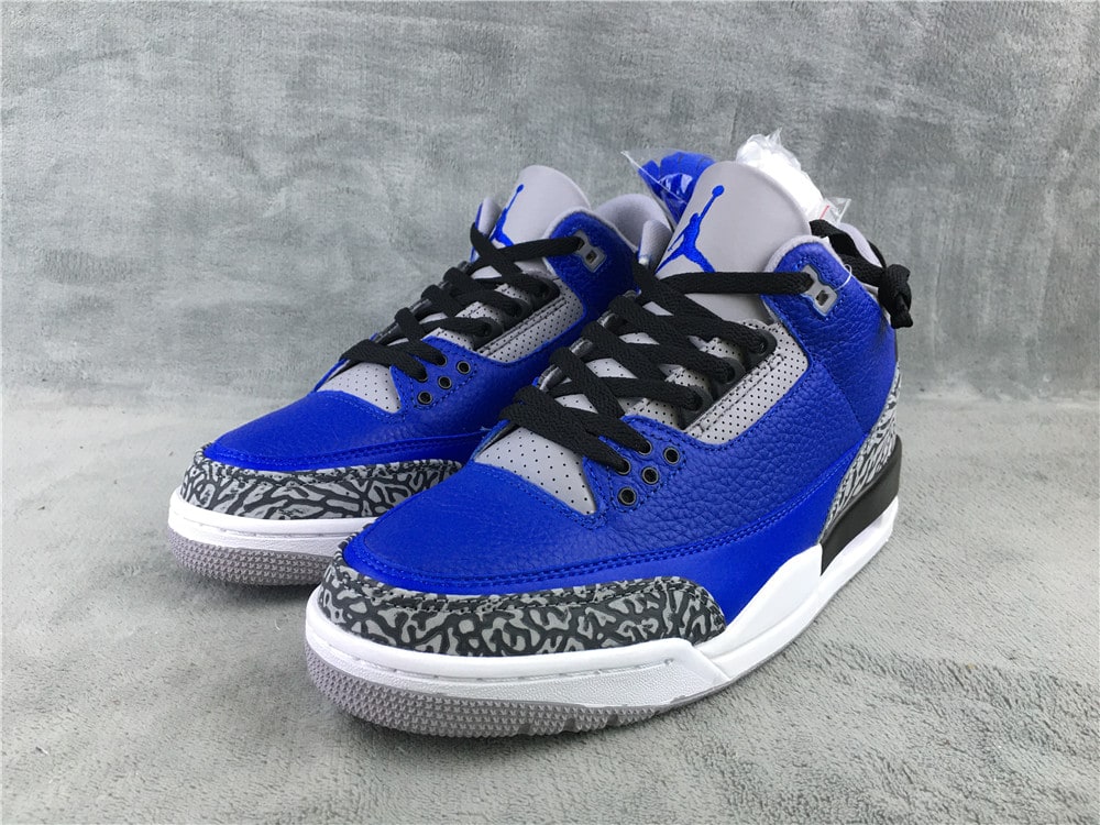 Air Jordan 3 Retro "Varsity Royal" фото № 5