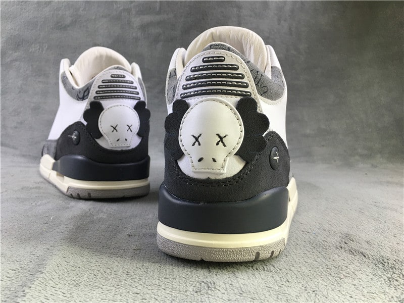 Kaws x Air Jordan 3 Retro "Fresh Water" фото № 6
