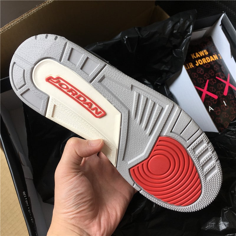 Kaws x Air Jordan 3 Retro "Fresh Water" фото № 9