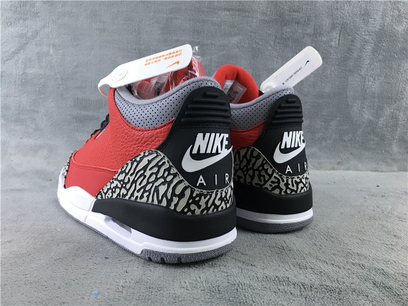 Air Jordan 3 Retro SE "Red Cement" фото № 6