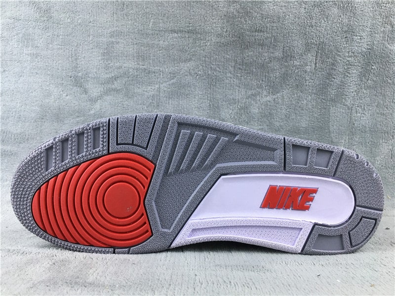 Air Jordan 3 Retro SE "Red Cement" фото № 7