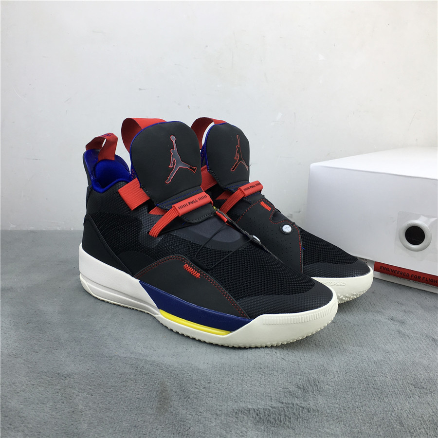 Air Jordan 33 "Tech Pack" фото № 4