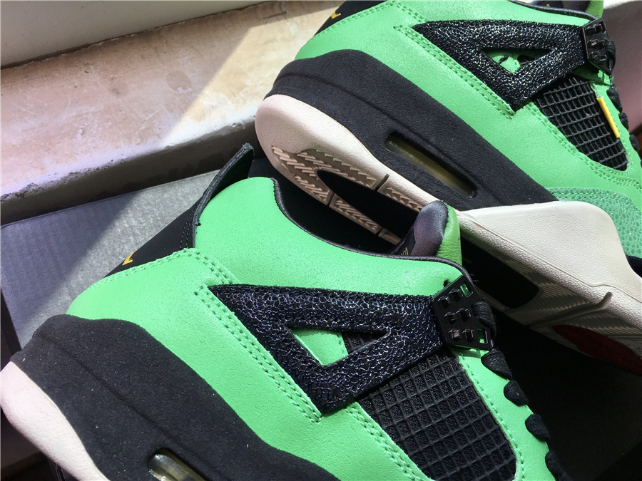 Air Jordan 4 Retro "Manila" фото № 8