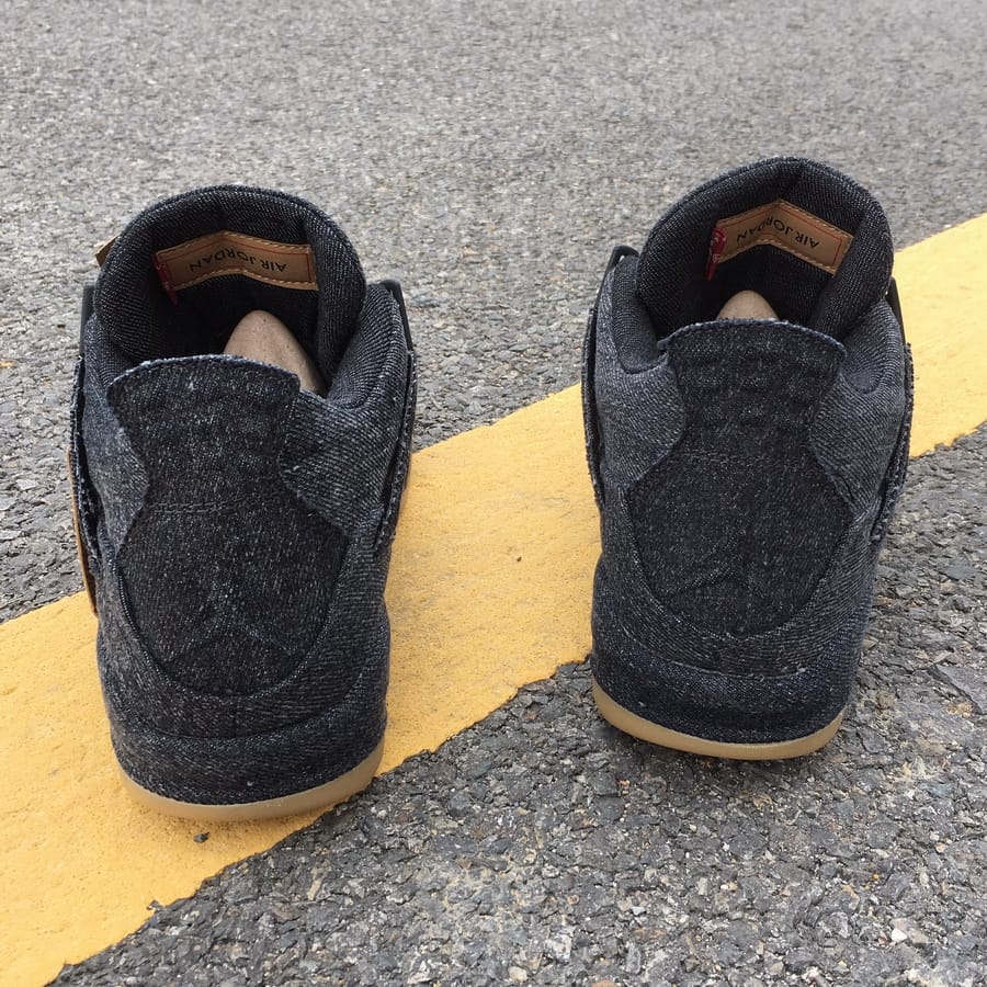 Levi"s x Air Jordan 4 "Black Denim" фото № 6