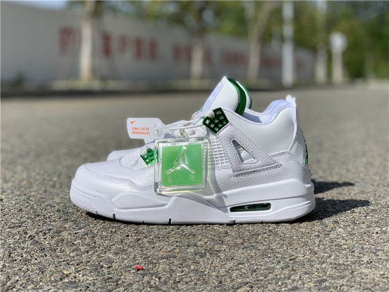Air Jordan 4 Retro "Metallic/Pine Green" фото № 2
