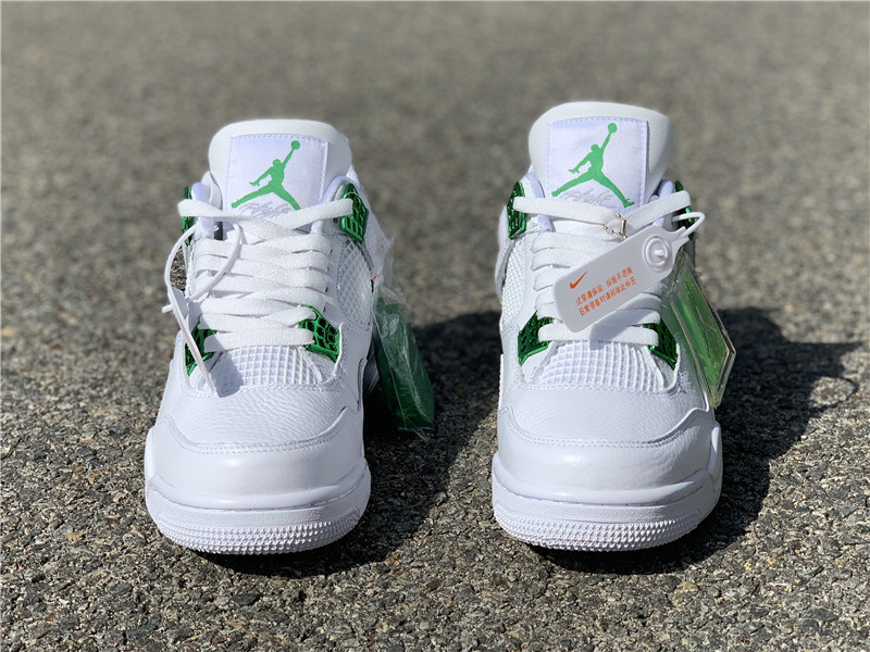 Air Jordan 4 Retro "Metallic/Pine Green" фото № 3