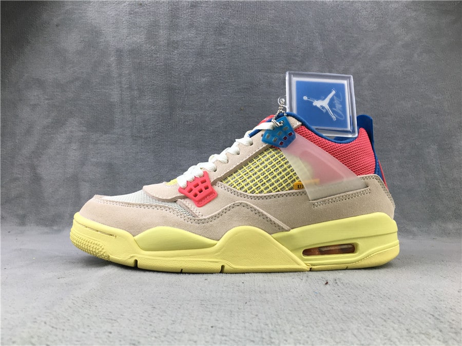 Union x Air Jordan 4 Retro "Guava Ice" фото № 2