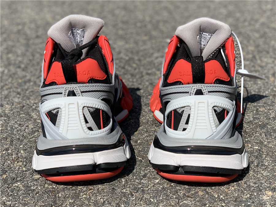 Balenciaga Track 2 "Black and Peach" фото № 5