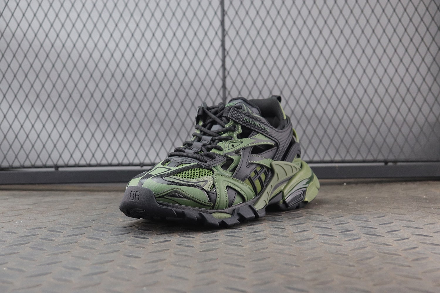 Balenciaga Track 2.0 "Army Green" фото № 5